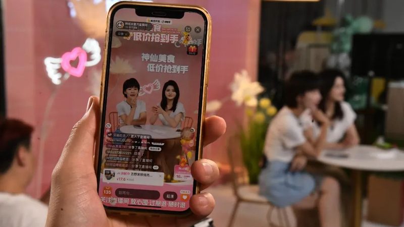 写字楼保洁外包，如何选择专业代理加盟？**